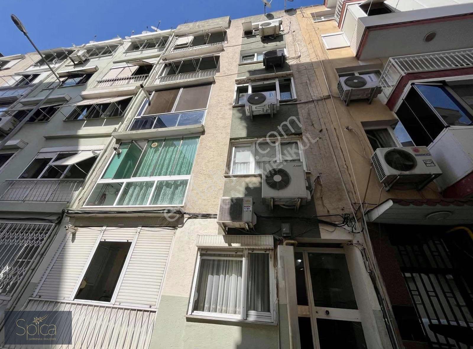 Karşıyaka Bahariye Merkezi Lokasyon Eşyalı Kiralık 3+1 Daire - Görsel 9