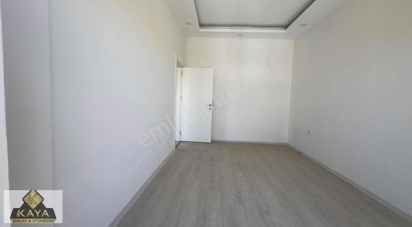 Havuzlu Site İçi 2+1 Büyüklüğünde Büyük Balkonlu 1+1 - Görsel 12