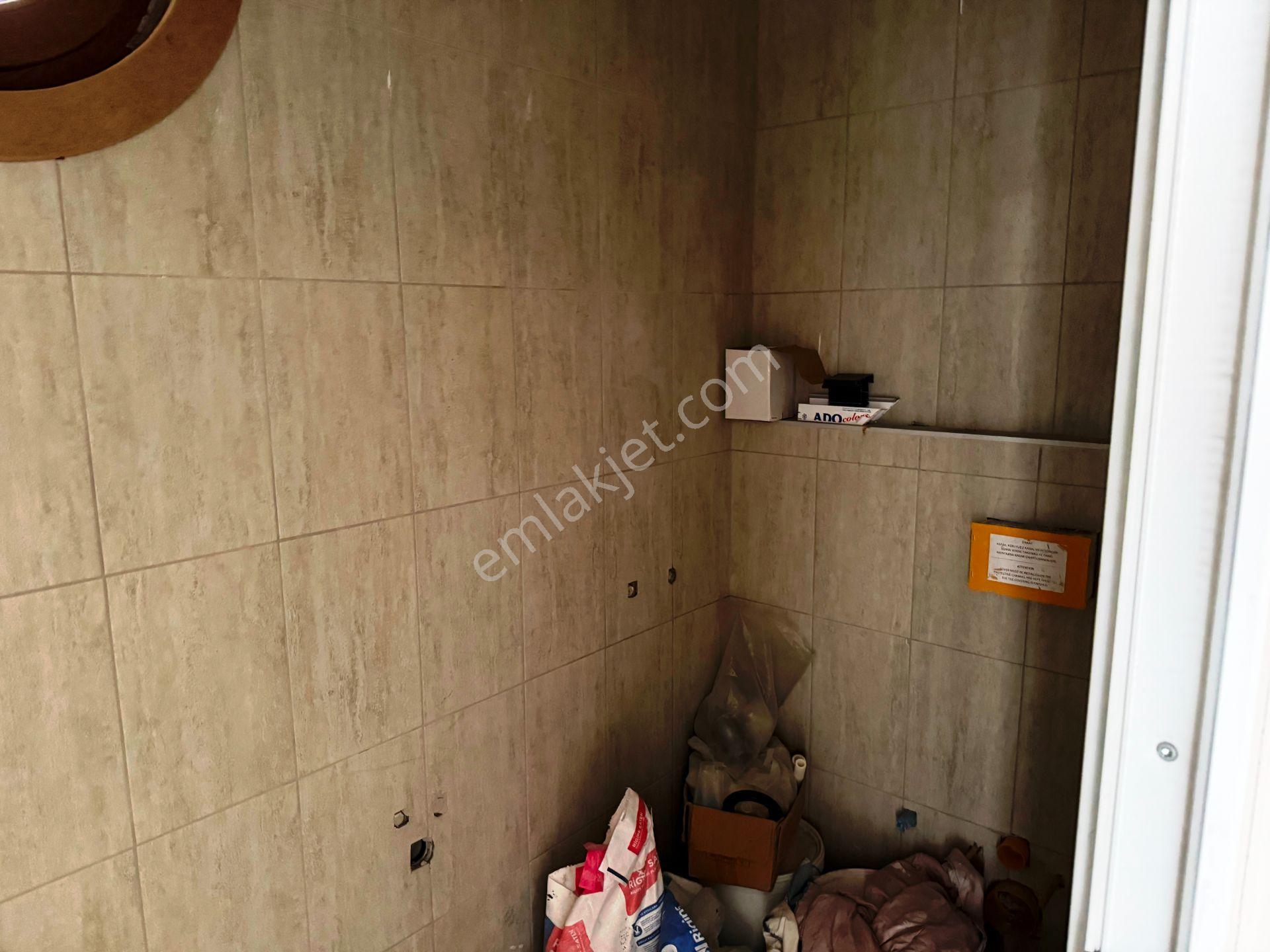Yenidoğan Ufuk Caddesi 2yıllık 110m2 Depolu Wc'li Kiralık Dükkan - Görsel 18