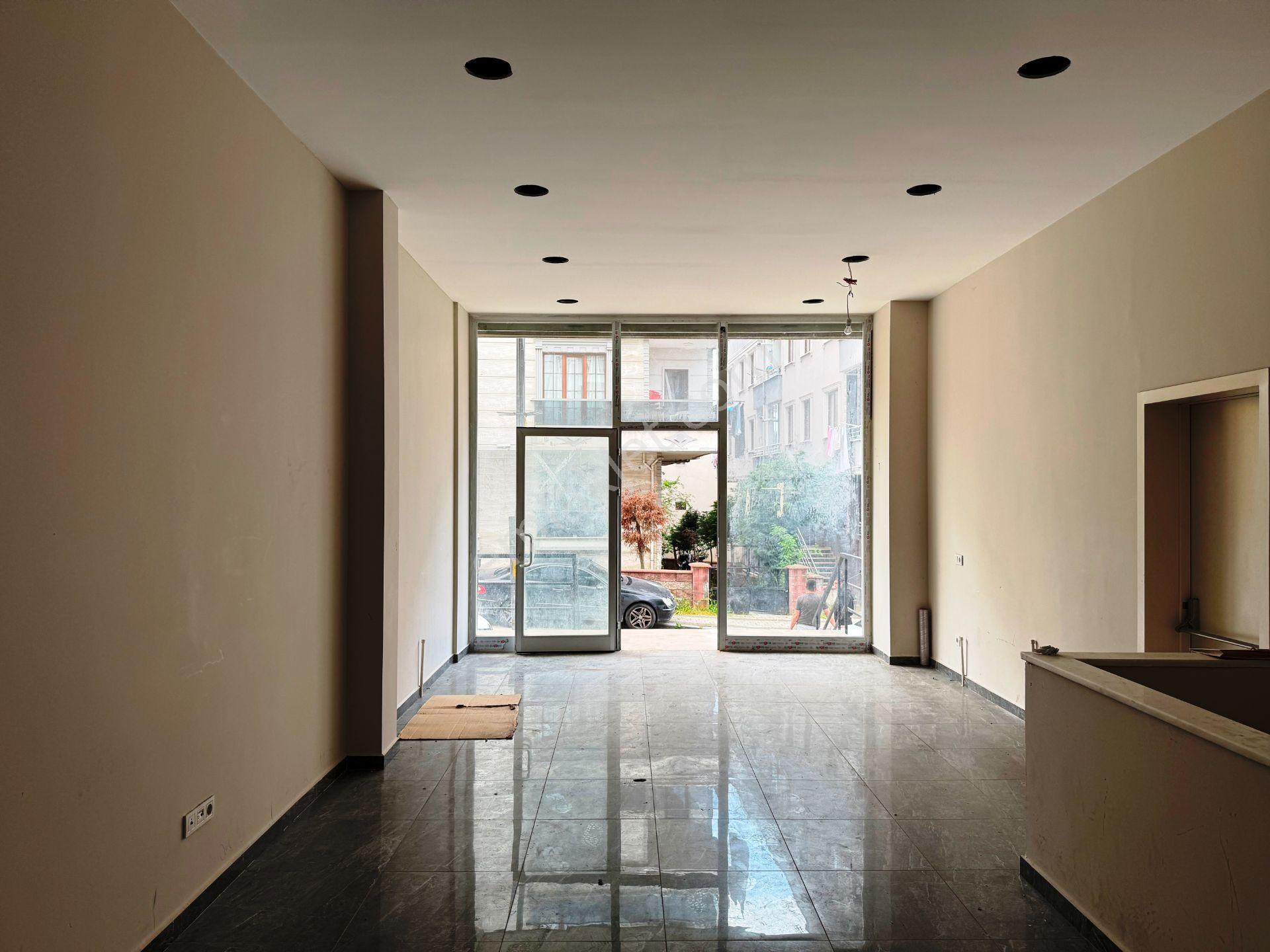 Yenidoğan Ufuk Caddesi 2yıllık 110m2 Depolu Wc'li Kiralık Dükkan - Görsel 10