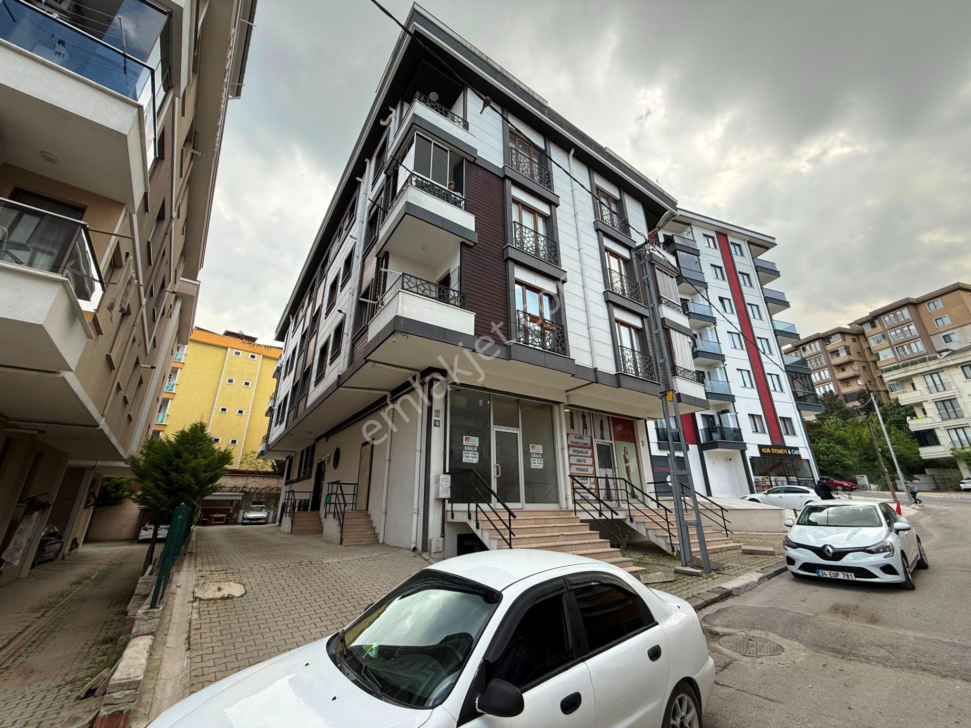 Yenidoğan Ufuk Caddesi 2yıllık 110m2 Depolu Wc'li Kiralık Dükkan - Görsel 23
