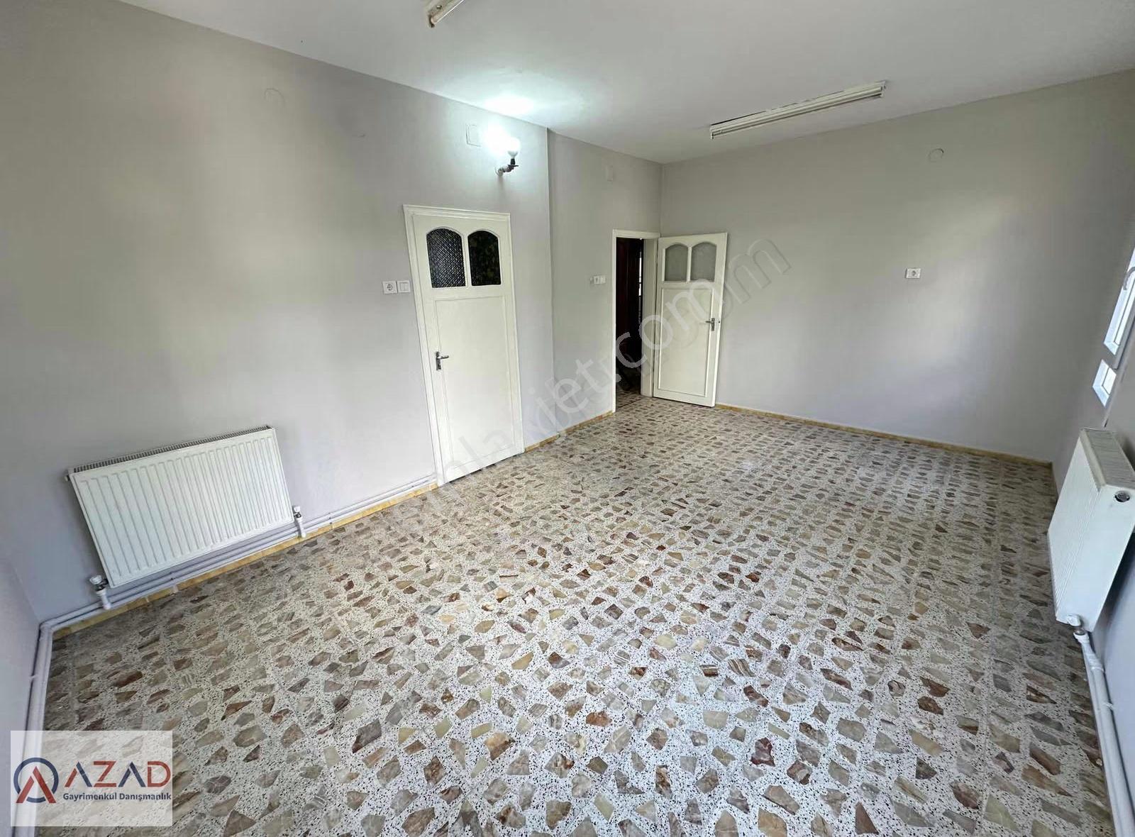 Azad-yeni Hayat Hastanesi Civarı Kiralık 3+1 Müstakil - Görsel 3