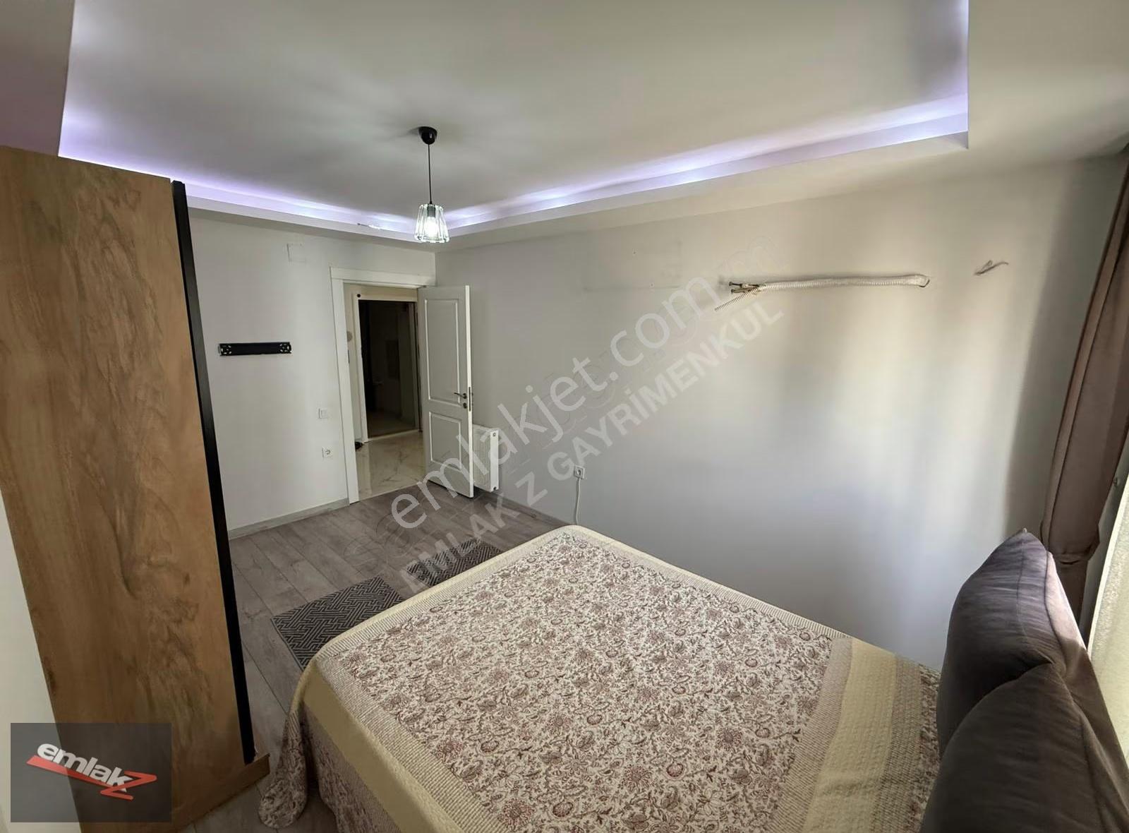 Aydınlıkevler'de Satılık 2+1 Eşyalı Daire 70m² - Görsel 31