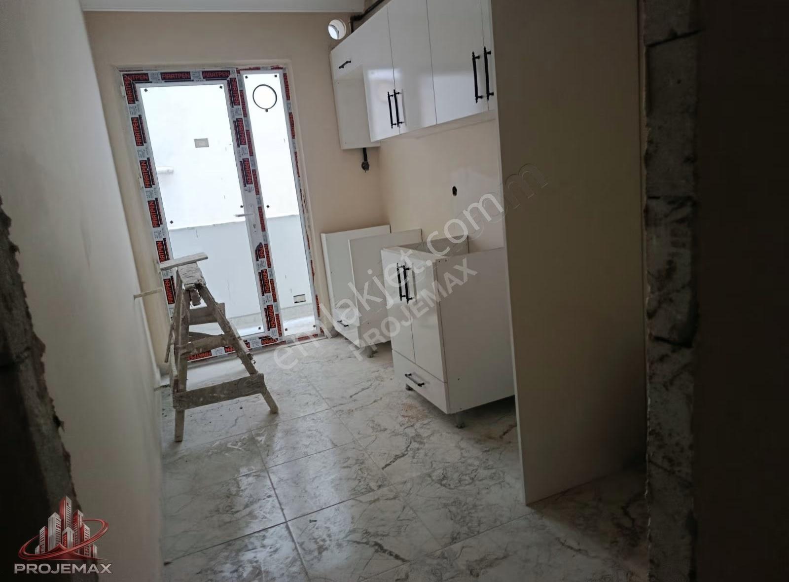 Sultangazi 50 Yıl Mahallesi 2+1 Kat 2 90 M² - Görsel 4