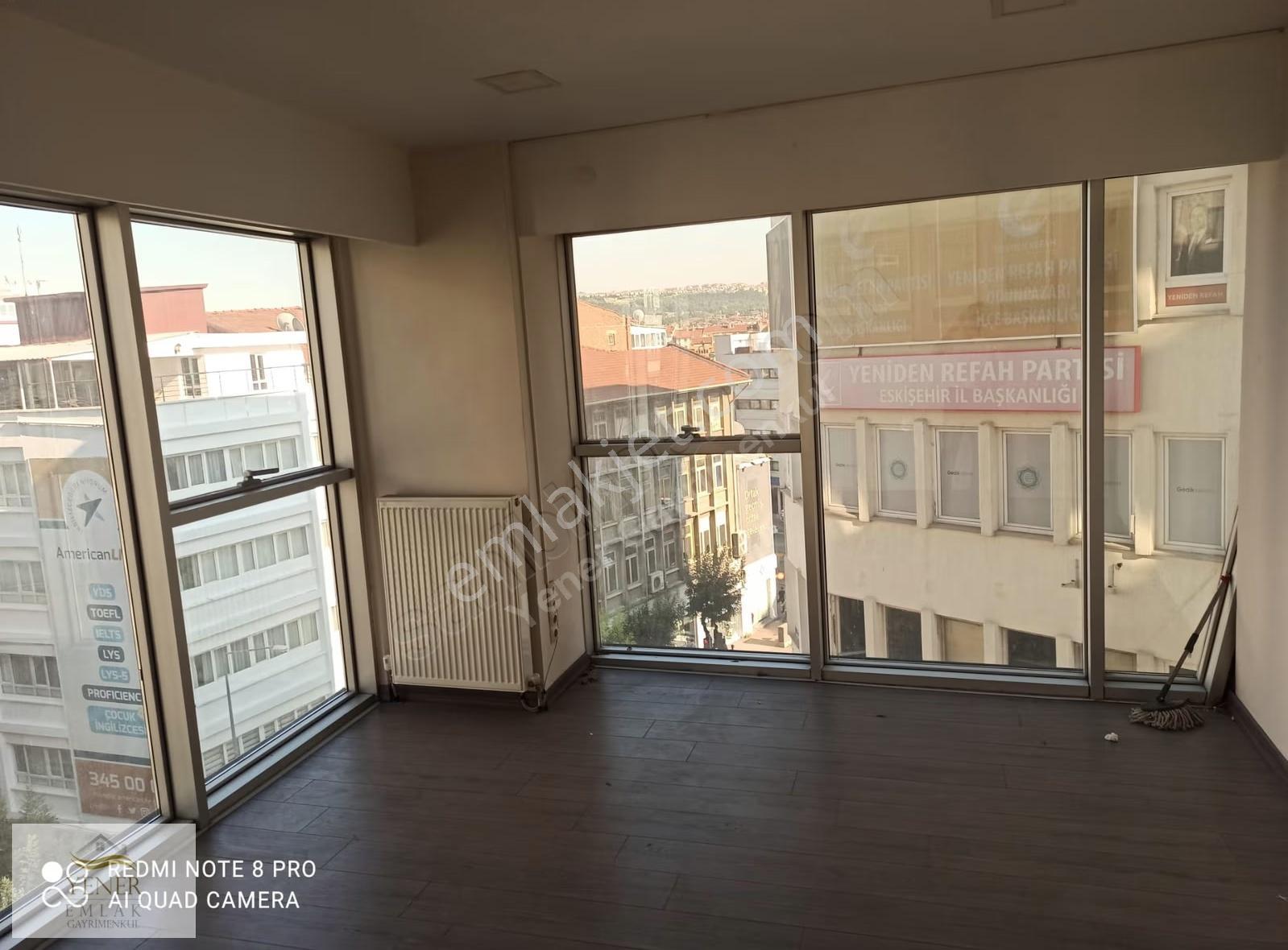 Cumhuriye Mah. Sakarya1 Cad. Çarşı Girişinde Satılık Ofis - Görsel 9