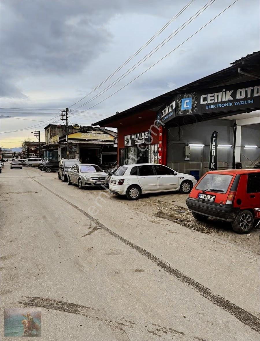Acil Aziziye Yeni Sanayide Satılık Dükkan 85 M2 Zemin - Görsel 3