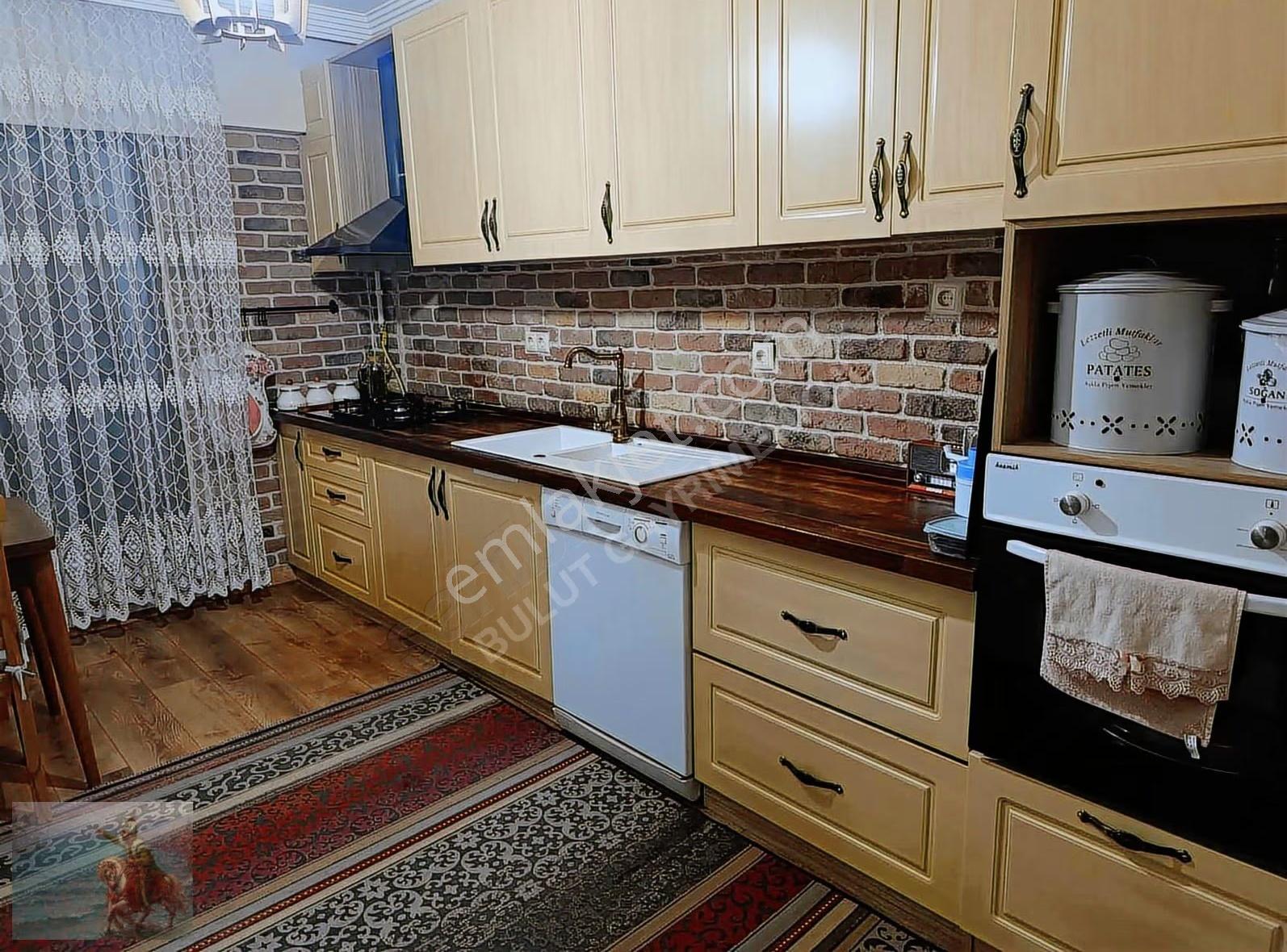 Düzce Konakları İçi Full Özel Yapılı Emsali Yok 3+1 155 M2 - Görsel 15