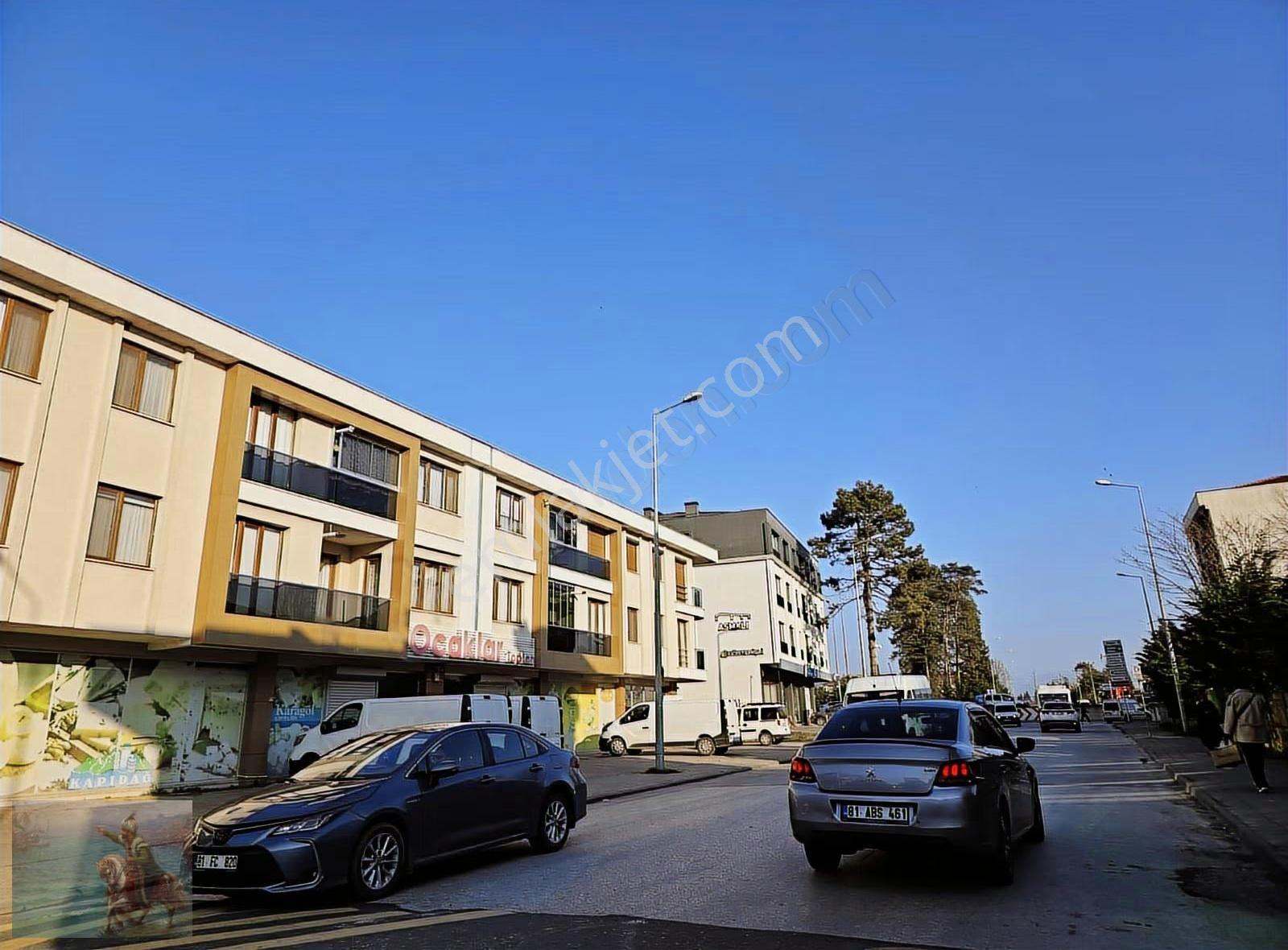 Azmimilli Mahallesi'nde Ebeveyn Banyolu 130m2 Satılık 3+1 Daire - Görsel 5