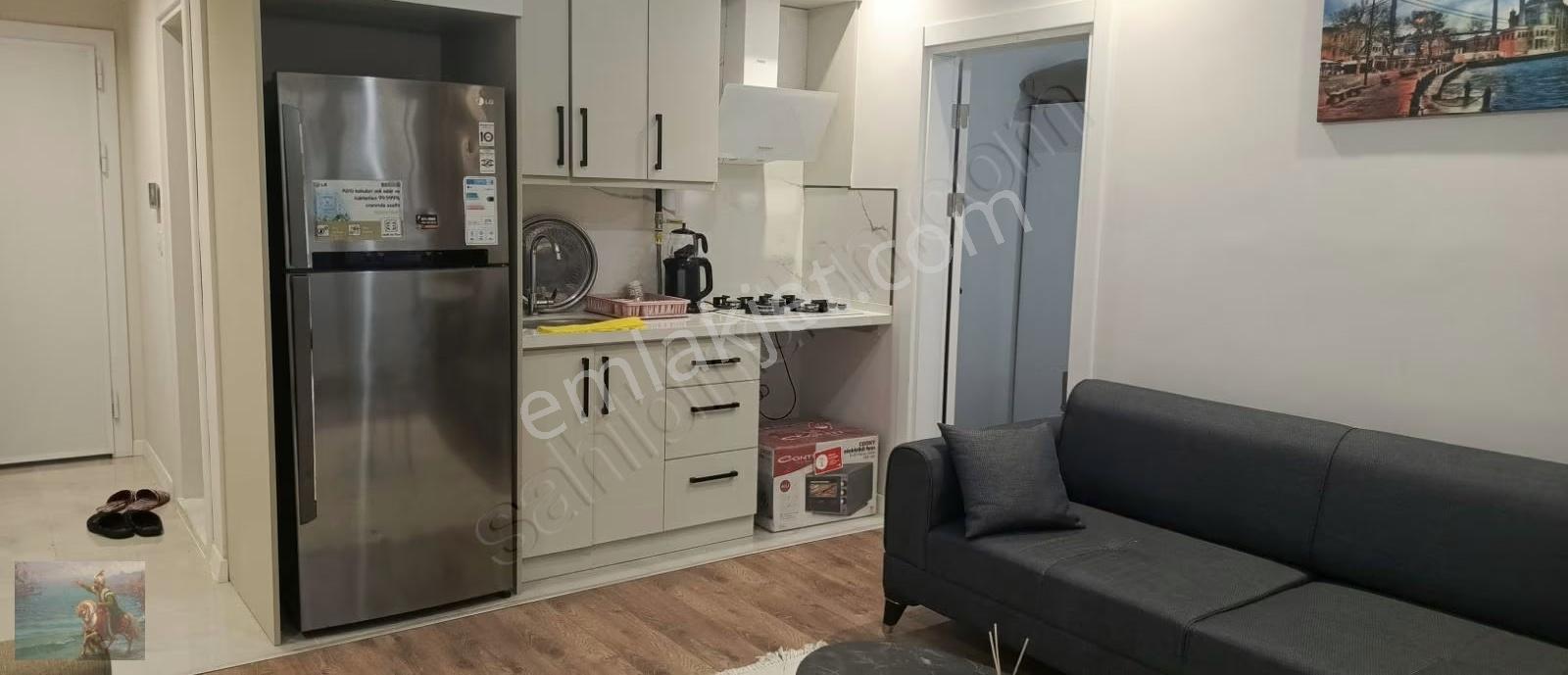 Azmimilli Mahallesi'nde Emsalsiz 1+1 Eşyalı Kiralık Daire - Görsel 2