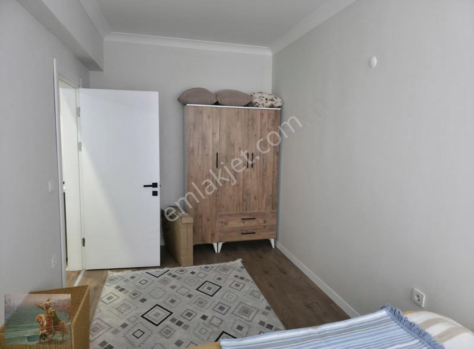 Azmimilli Mahallesi'nde Emsalsiz 1+1 Eşyalı Kiralık Daire - Görsel 18