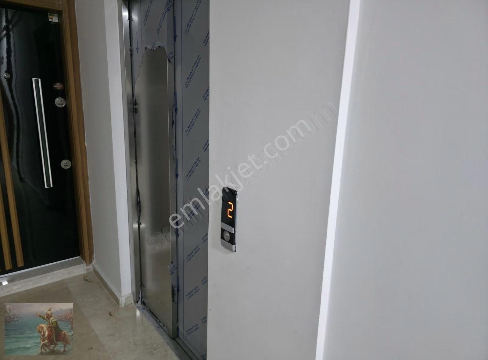 Azmimilli Mahallesi'nde Emsalsiz 1+1 Eşyalı Kiralık Daire - Görsel 5