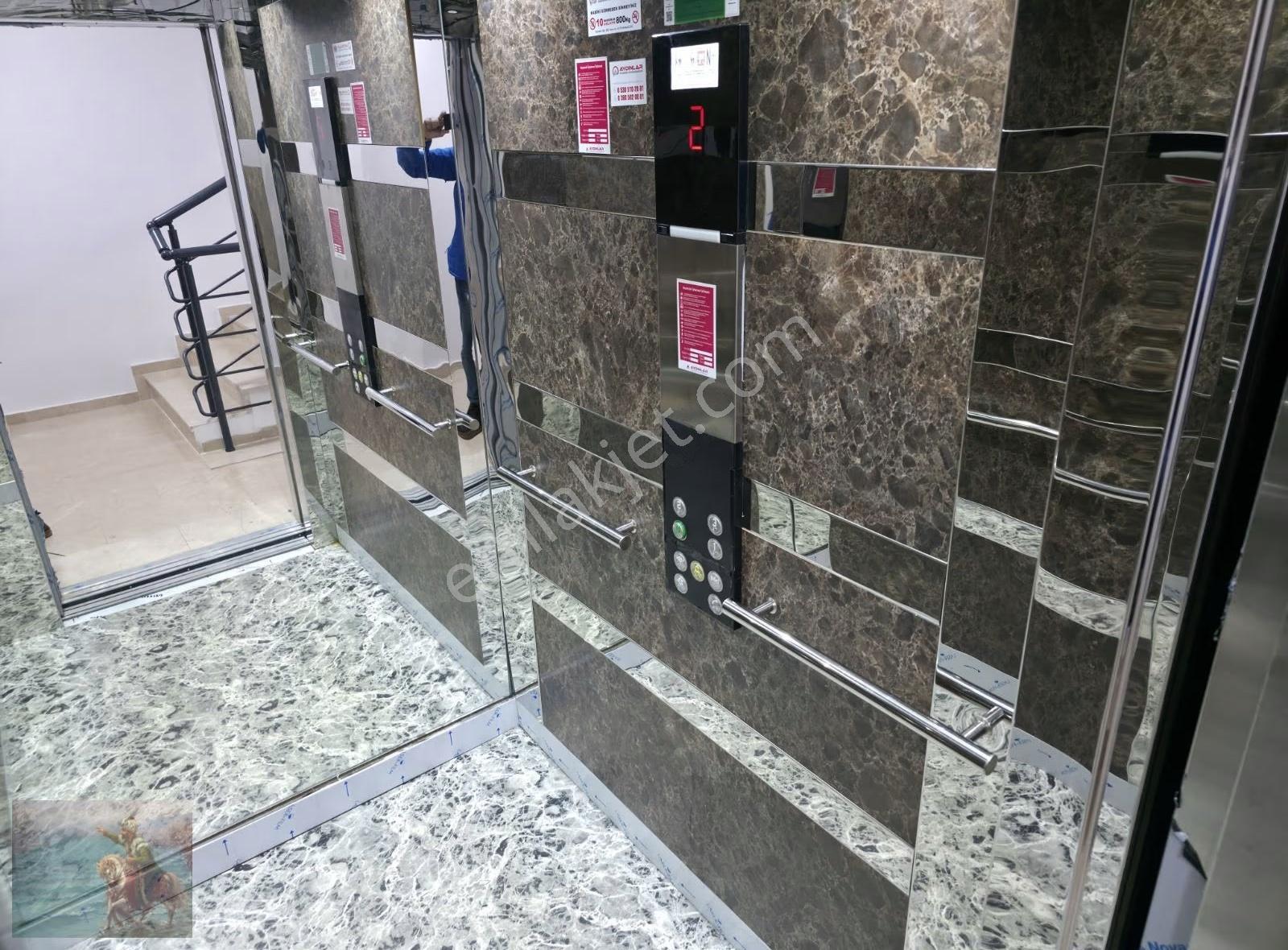 Azmimilli Mahallesi'nde Emsalsiz 1+1 Eşyalı Kiralık Daire - Görsel 14