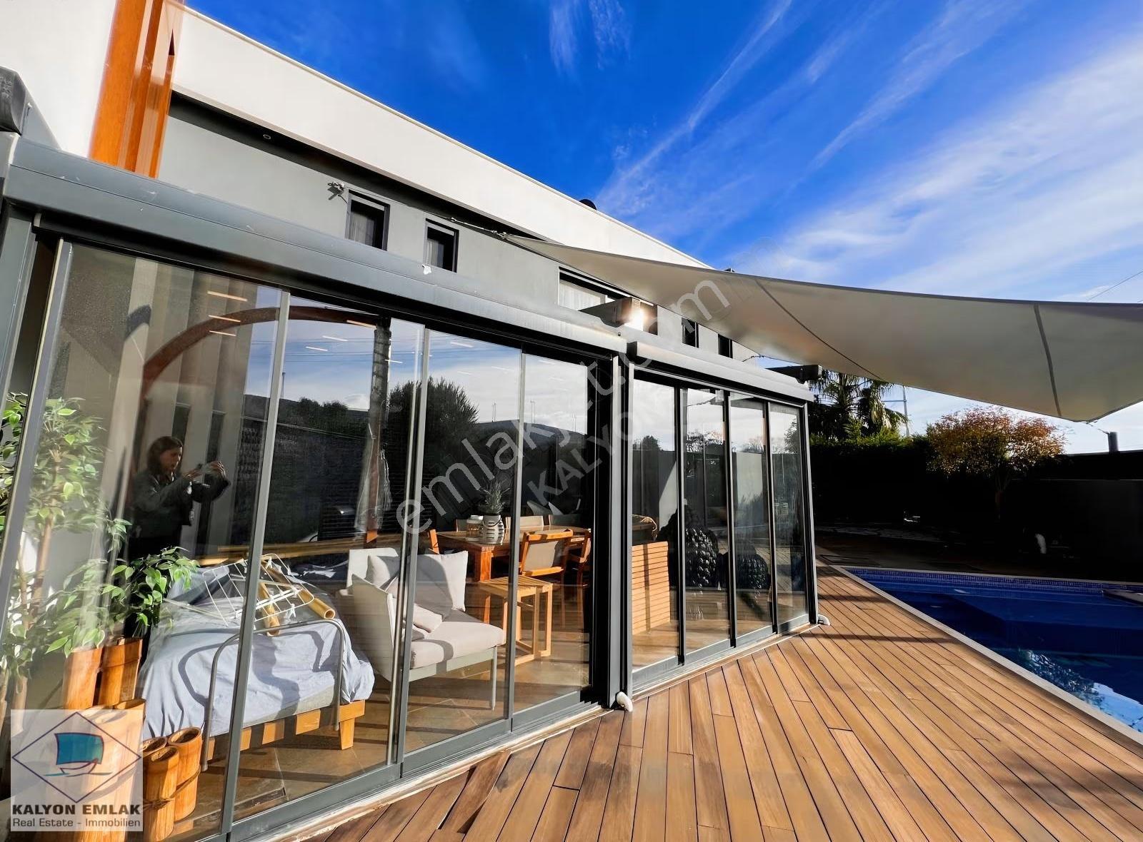 İzmir Çeşme Alaçatı Göbenede Havuzlu Lüks Modern Kiralık Villa - Görsel 31