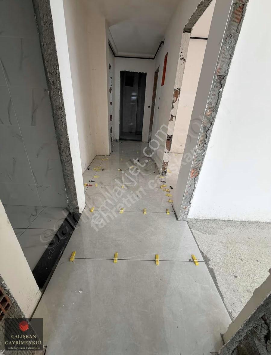 Taşoluk Mahallesinde Satılık 2+1 95 Metre Çift Balkonlu Daire - Görsel 3