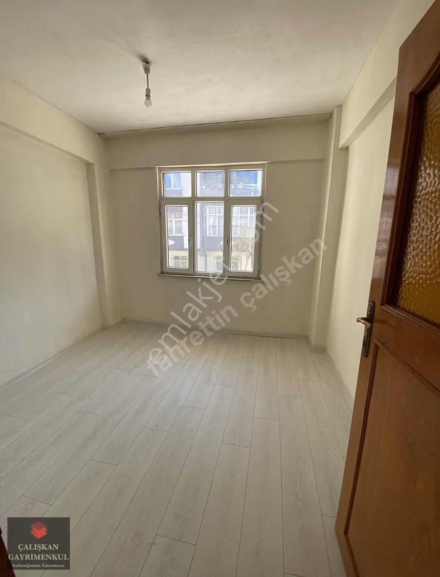 Arnavutköy Boğazköyde Kiralık 1+1 Yüksek Giriş - Görsel 20