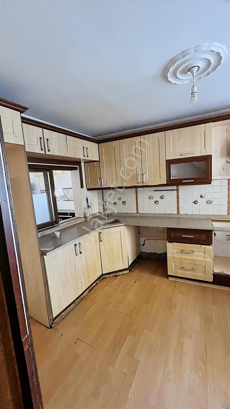 Sütlüce Mah. 6+1 Lüks Villamız Satılıktır - Görsel 34