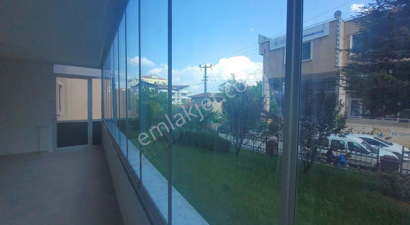 Beşevler Mavera Parkta 4+1 Bahçe Katı | Kapalı Havuzlu | 168m2 - Görsel 24