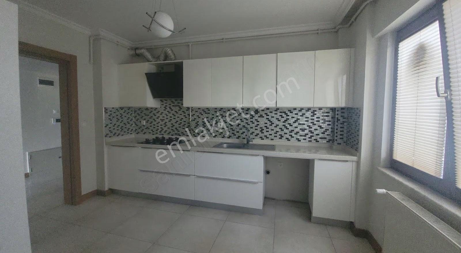 Beşevler Mavera Parkta 4+1 Bahçe Katı | Kapalı Havuzlu | 168m2 - Görsel 12