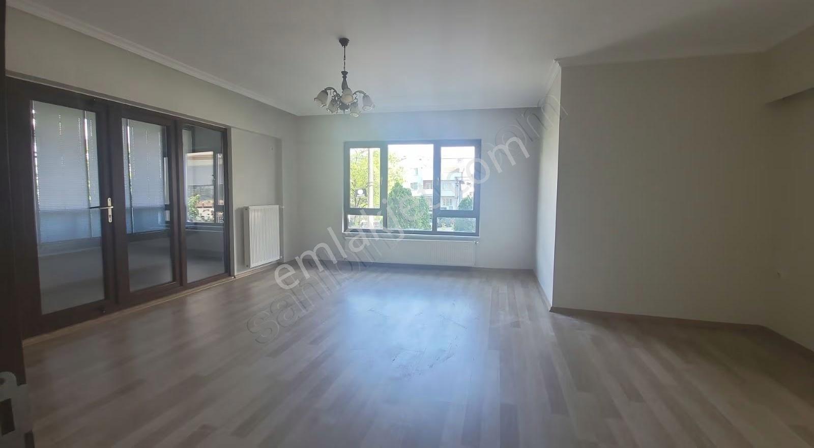 Beşevler Mavera Parkta 4+1 Bahçe Katı | Kapalı Havuzlu | 168m2 - Görsel 2