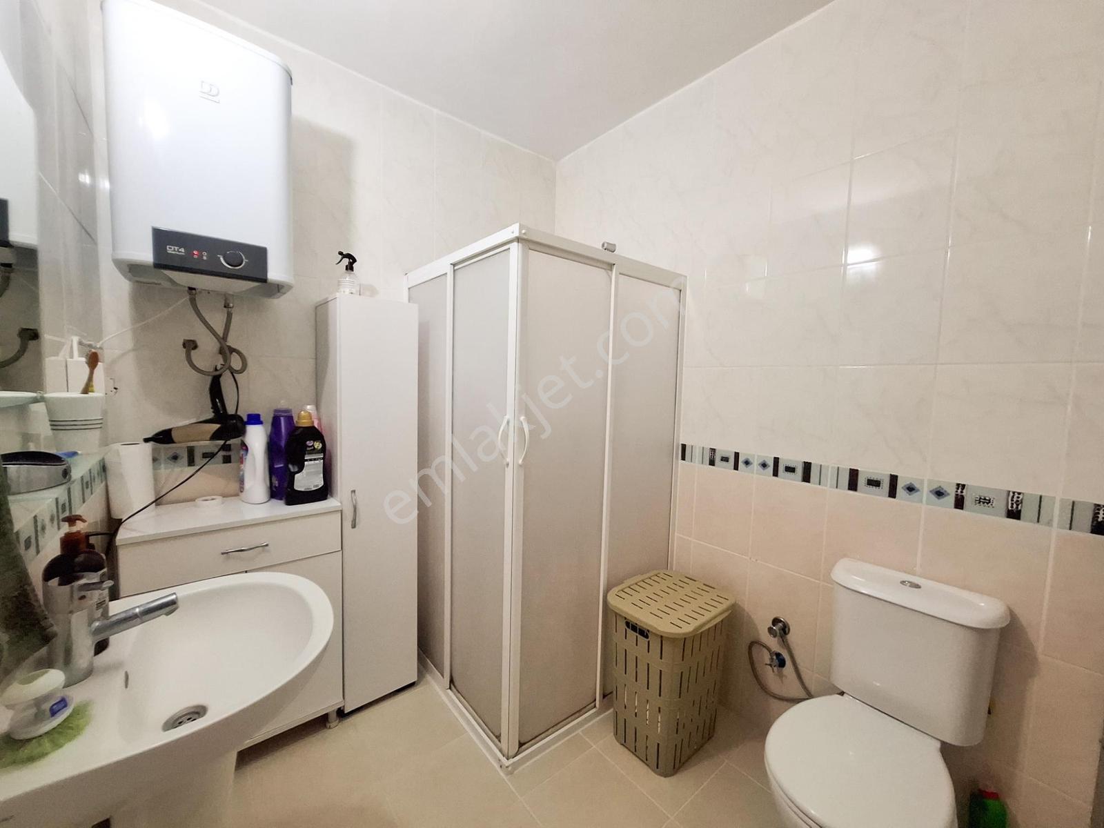 Didim'de Havuzlu Sitede Geniş Kullanımlı 2+1 Fırsatı - Görsel 9