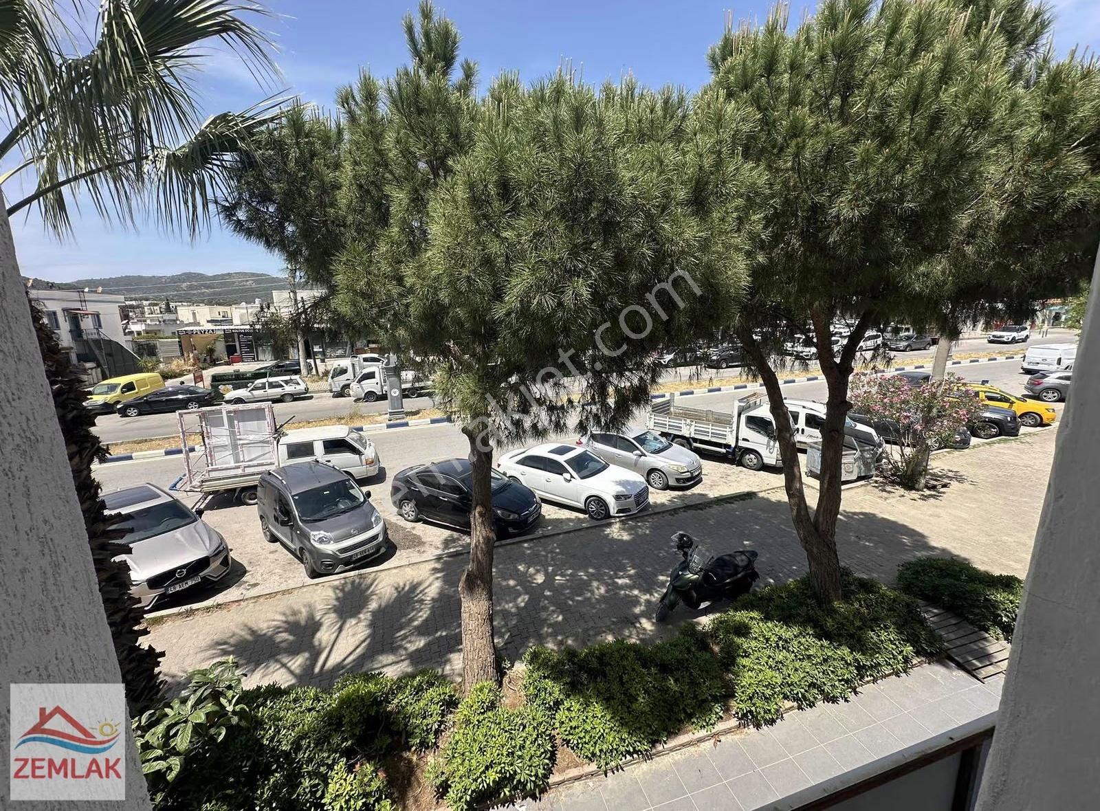 Ortakent Merkez' De Kiralık Üst Kat Ofis