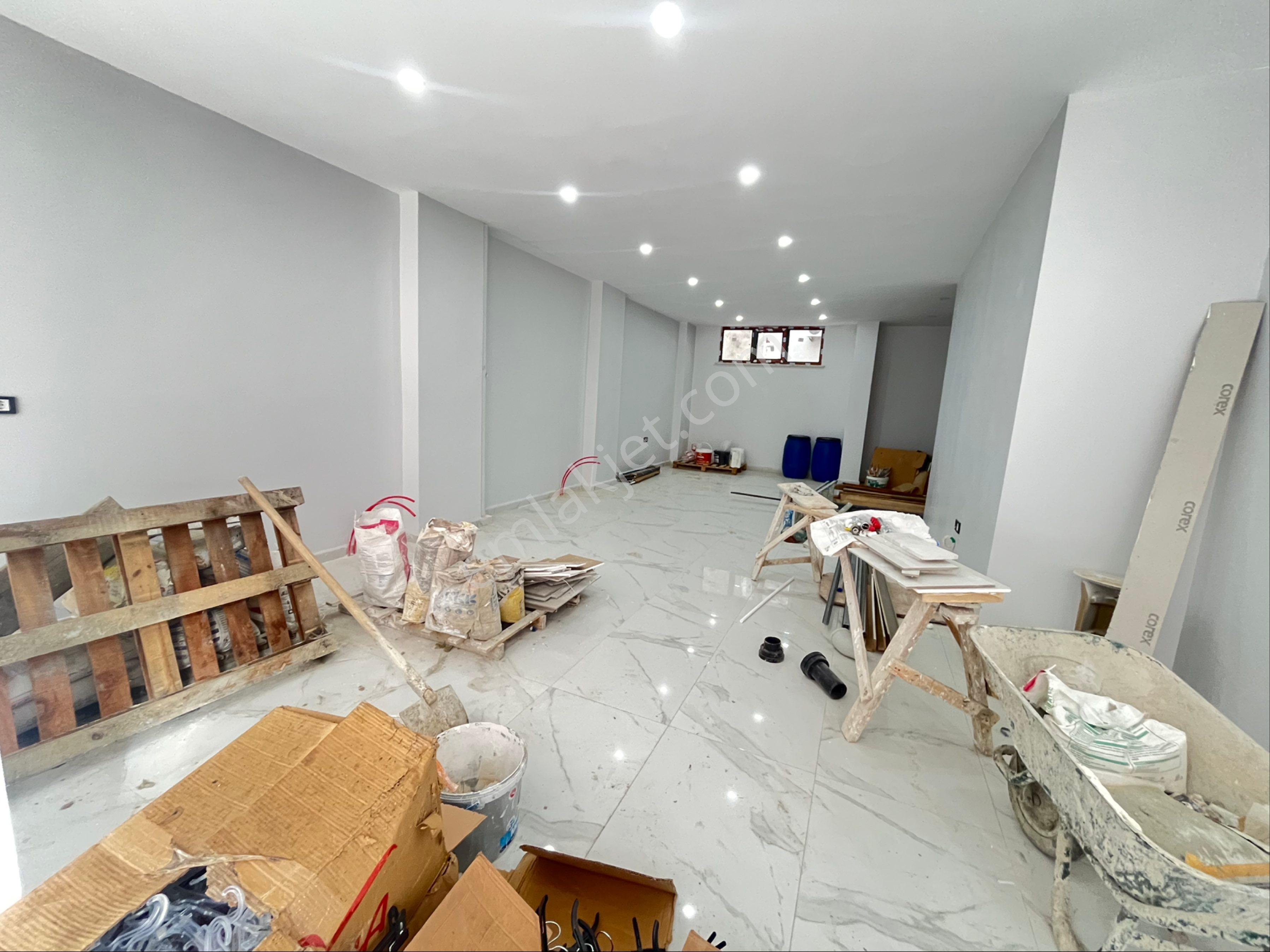 İmren Gayrimenkulden Satılık Sefaköy Merkezde Sıfır 85 M2 Dükkan - Görsel 2