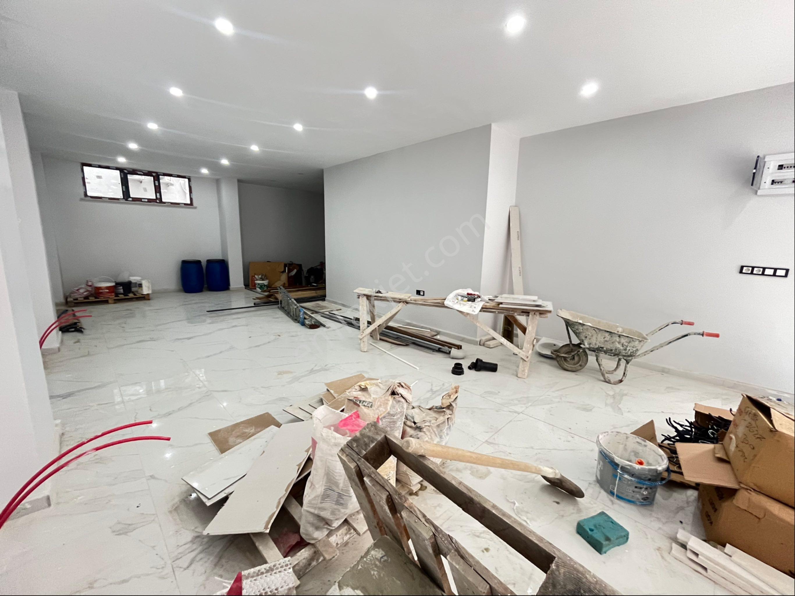 İmren Gayrimenkulden Satılık Sefaköy Merkezde Sıfır 85 M2 Dükkan - Görsel 9