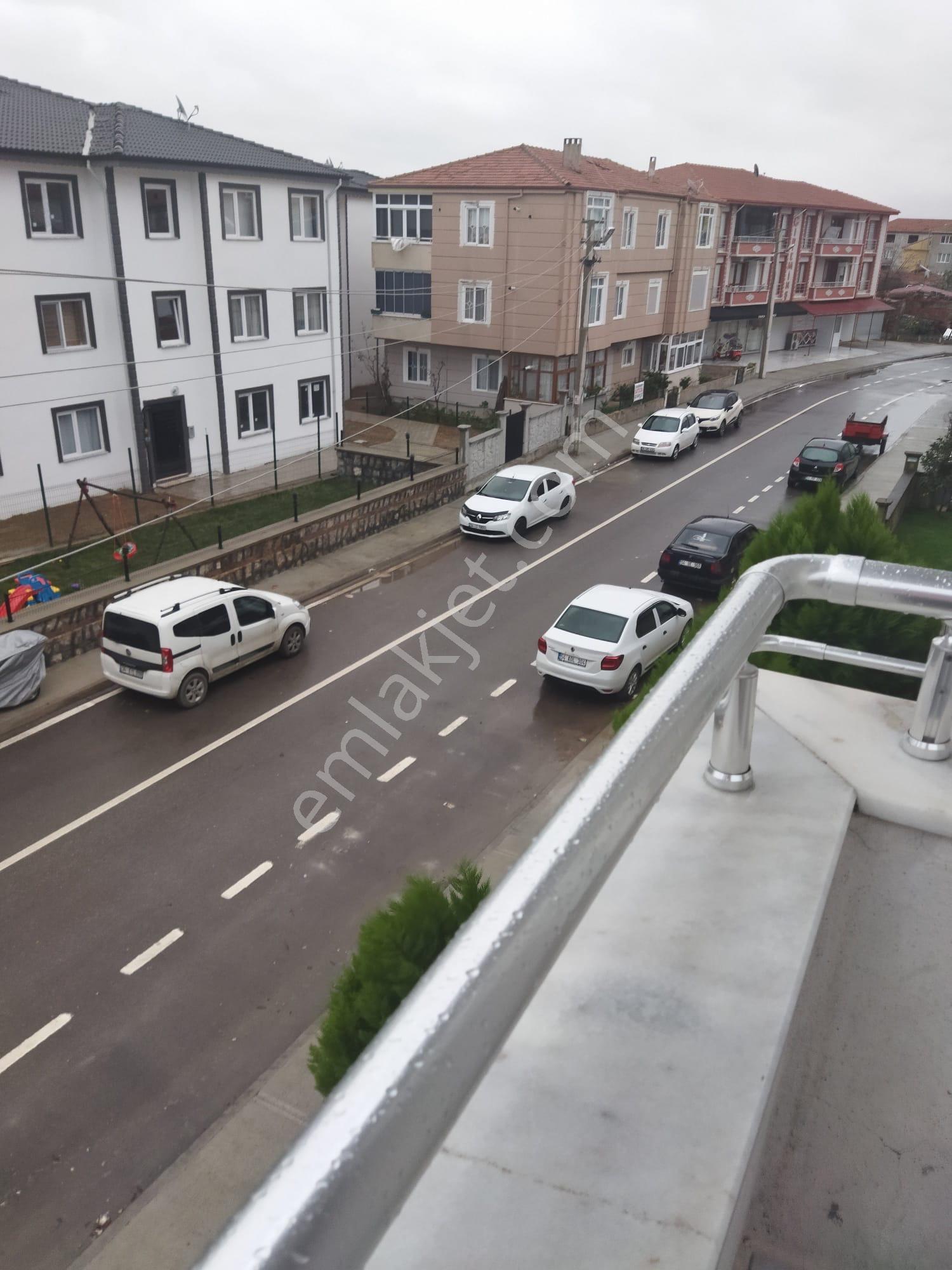 Konforlu Ve Geniş Kullanım Alanlı 3+1 Satılık Daire!! - Görsel 20