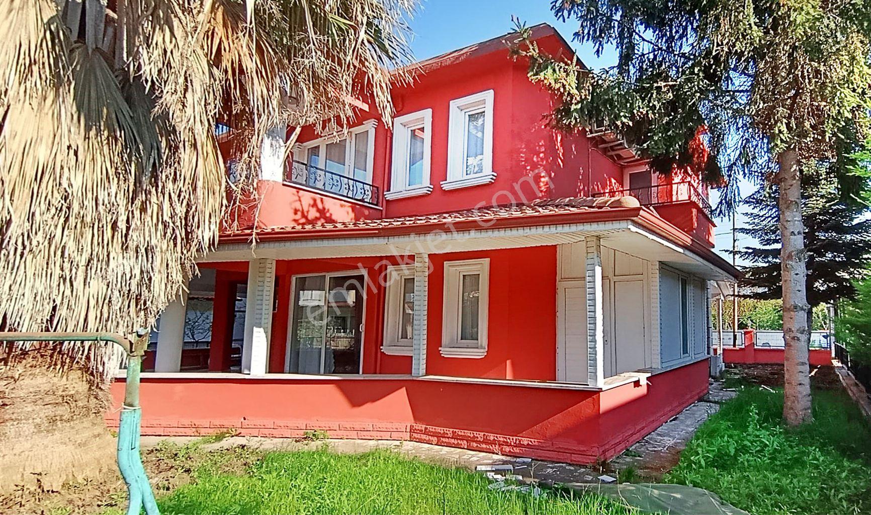 Engiz Tatil Köyünde 332 M2 Bahçe İçinde Sahile 4 Ncü Parsel100 M2 Dublex 4+1 Satılık Yazlık - Görsel 3