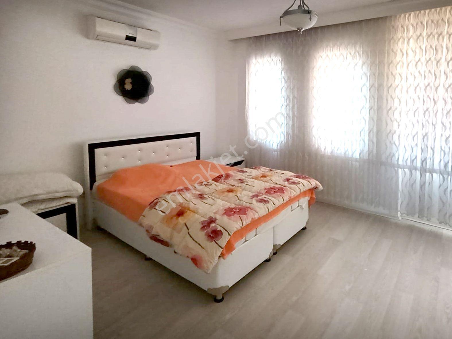 Engiz Tatil Köyünde 332 M2 Bahçe İçinde Sahile 4 Ncü Parsel100 M2 Dublex 4+1 Satılık Yazlık - Görsel 17