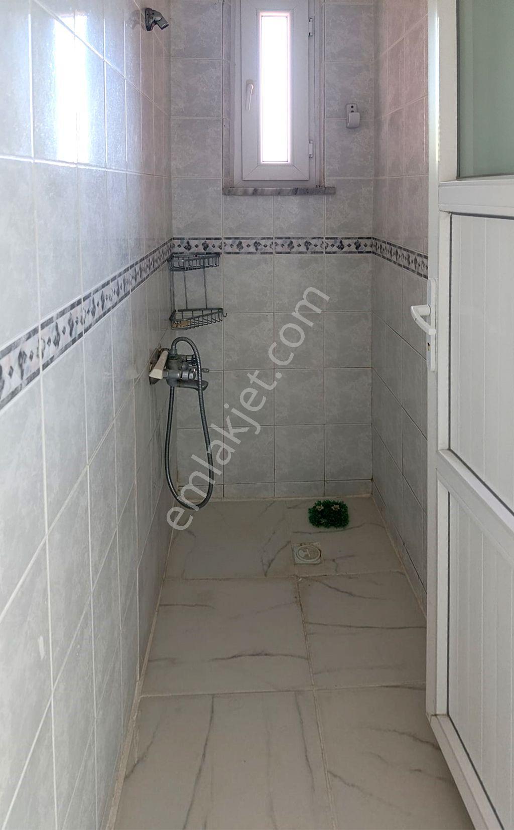 Engiz Tatil Köyünde 332 M2 Bahçe İçinde Sahile 4 Ncü Parsel100 M2 Dublex 4+1 Satılık Yazlık - Görsel 32