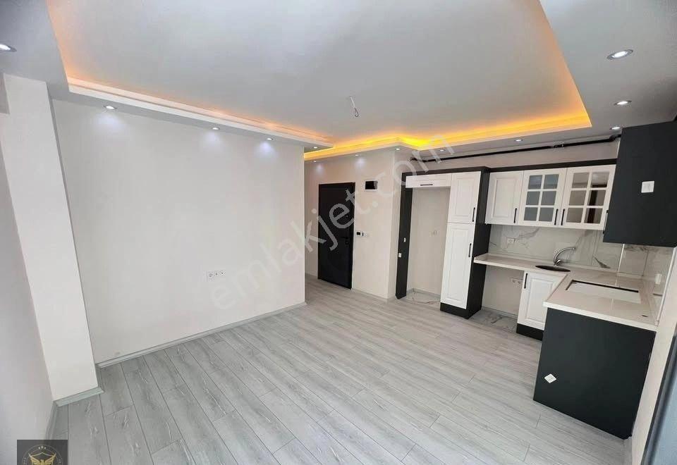 Esenyurt Güzelyurt Mahallesi'nde Metrobüse Yürüme Mesafesinde 1+1 Dairemiz - Görsel 7