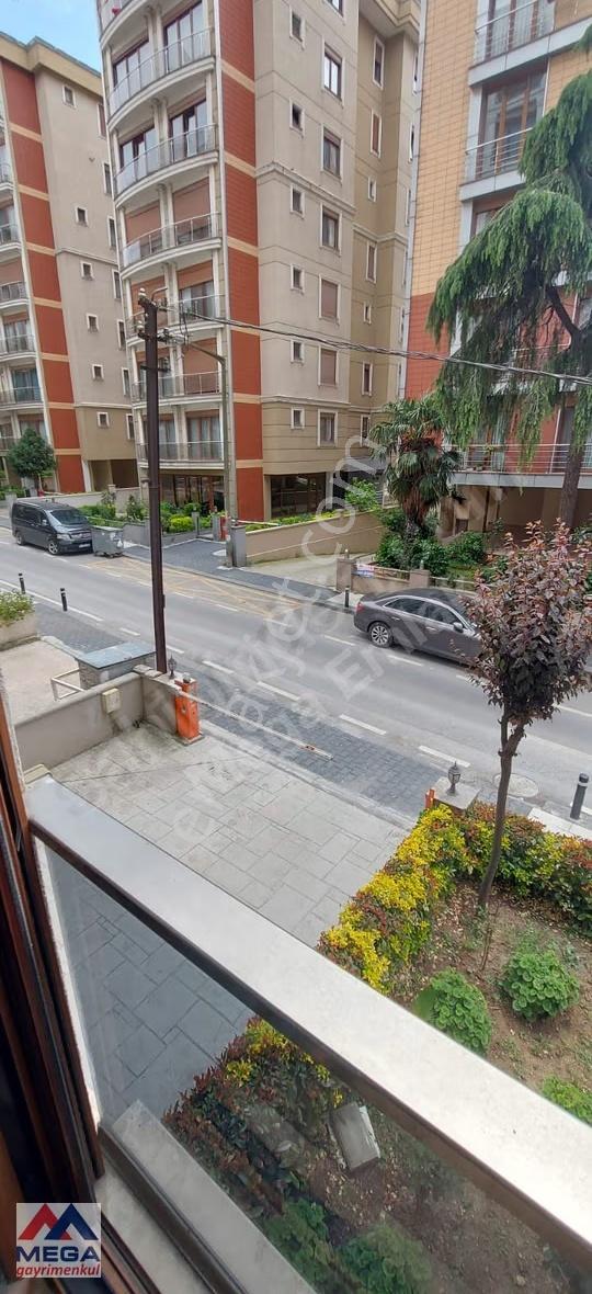 Göztepe Minibüs Caddesi Bağdat Tarafı Genç Binada Full Mobilyalı - Görsel 12