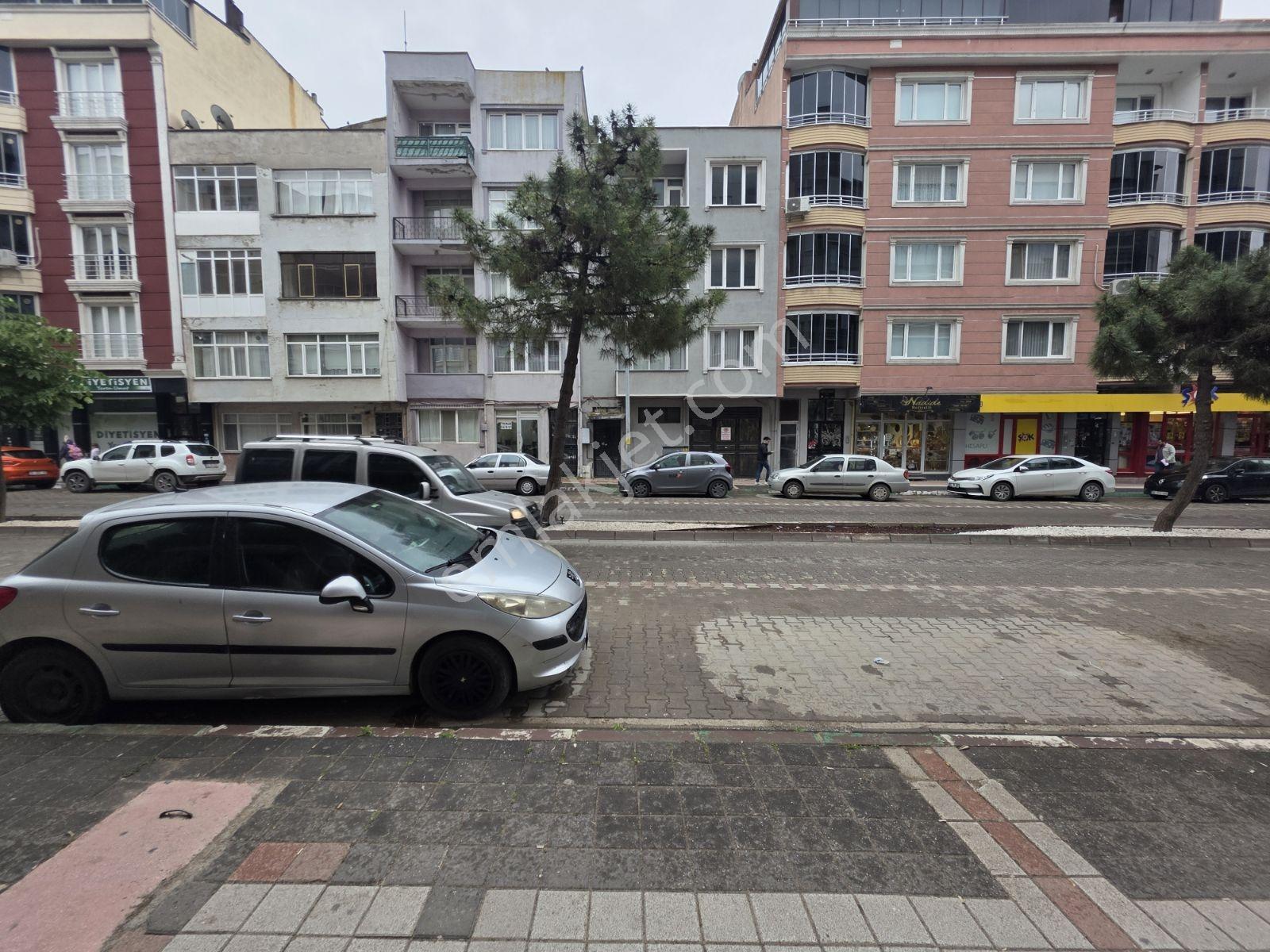 Karacabey Merkezde Kiralık Dükkan - Görsel 4