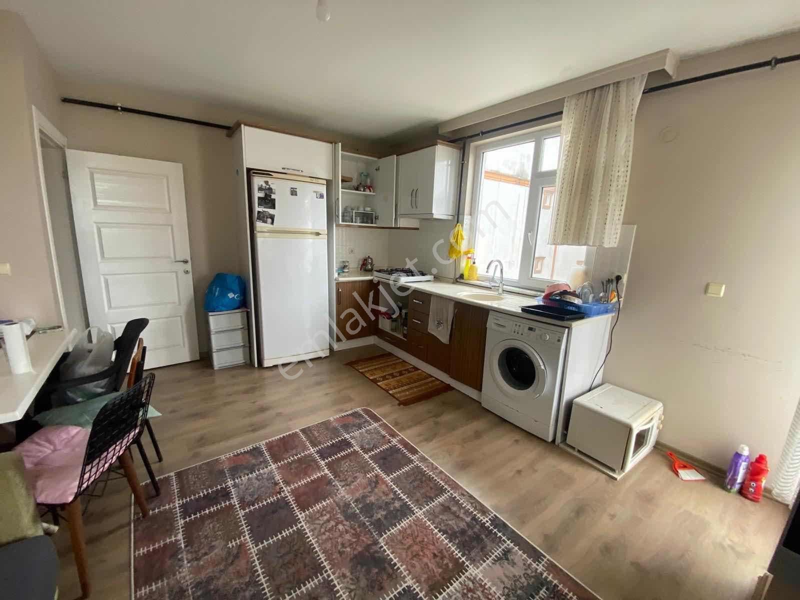 Tepe Gayrimenkul Cumhuriyette Deniz Tarafı 2+1 Site Dairesi - Görsel 8