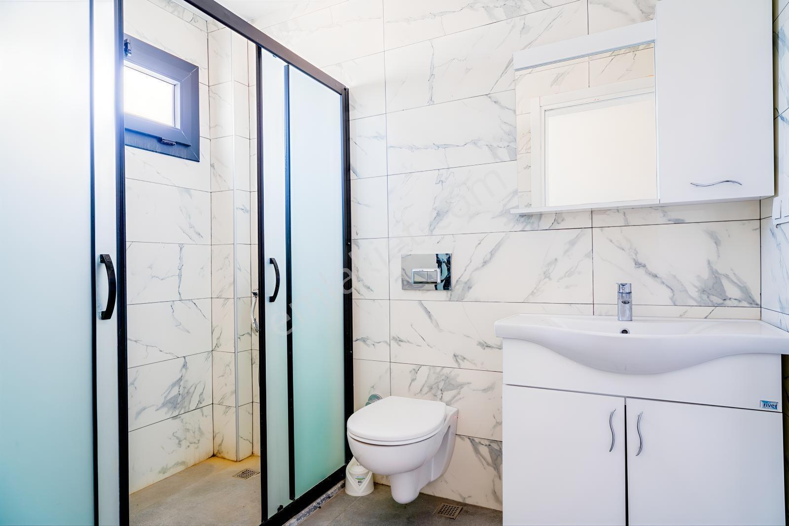 Bodrum Torba'da Satılık Denize Yakın 4+1 Yenilenmiş Villa - Görsel 34