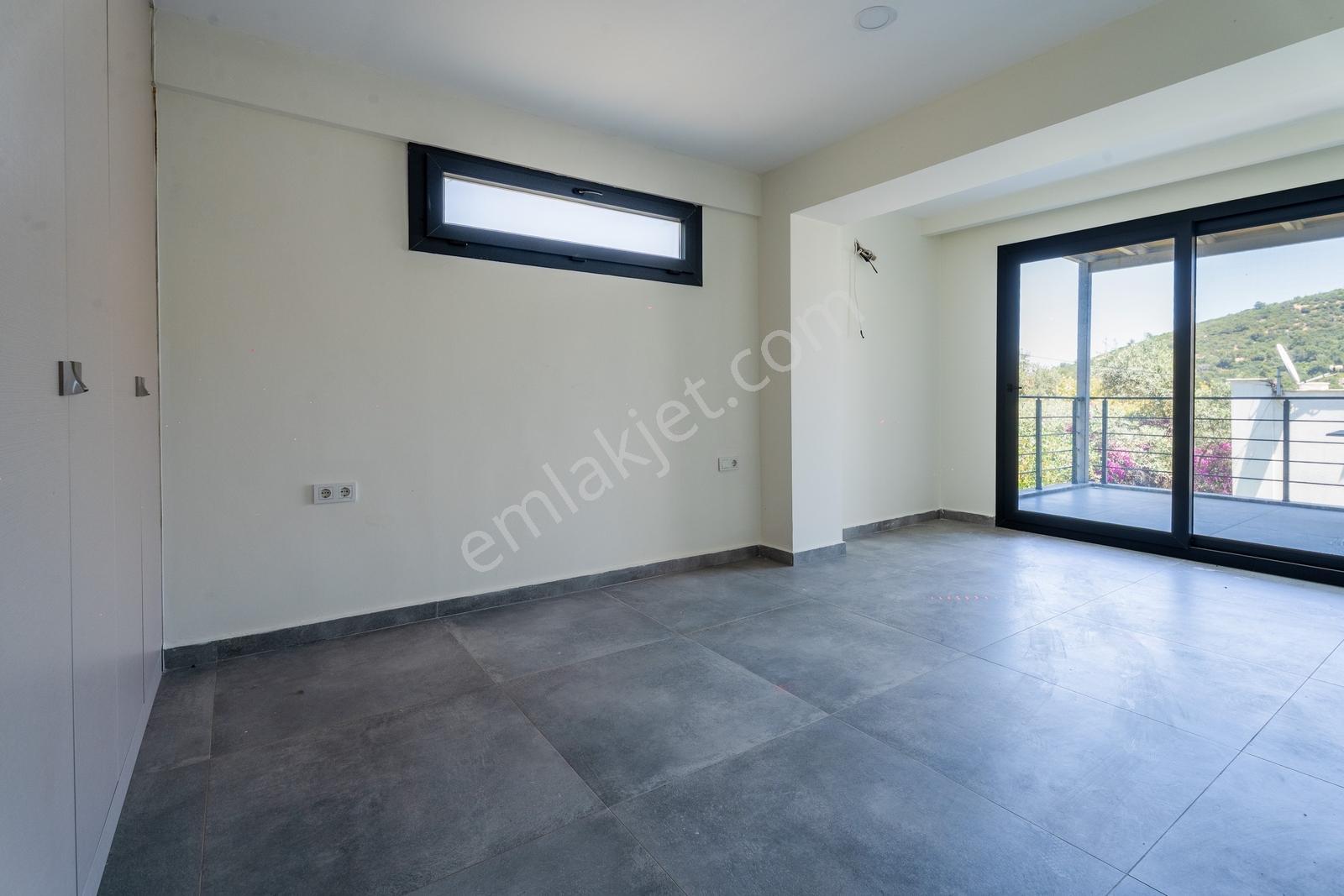Bodrum Torba'da Satılık Denize Yakın 4+1 Yenilenmiş Villa - Görsel 2