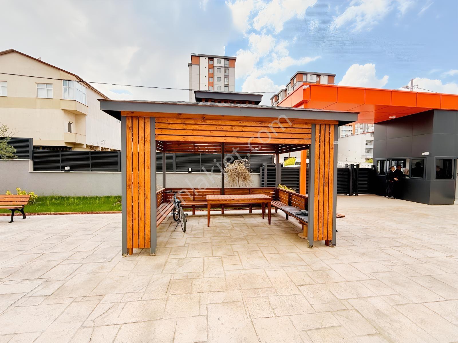 Velibaba Merkezde Site İçi Acil Satılık Manzaralı 2+1 Daire!! - Görsel 27