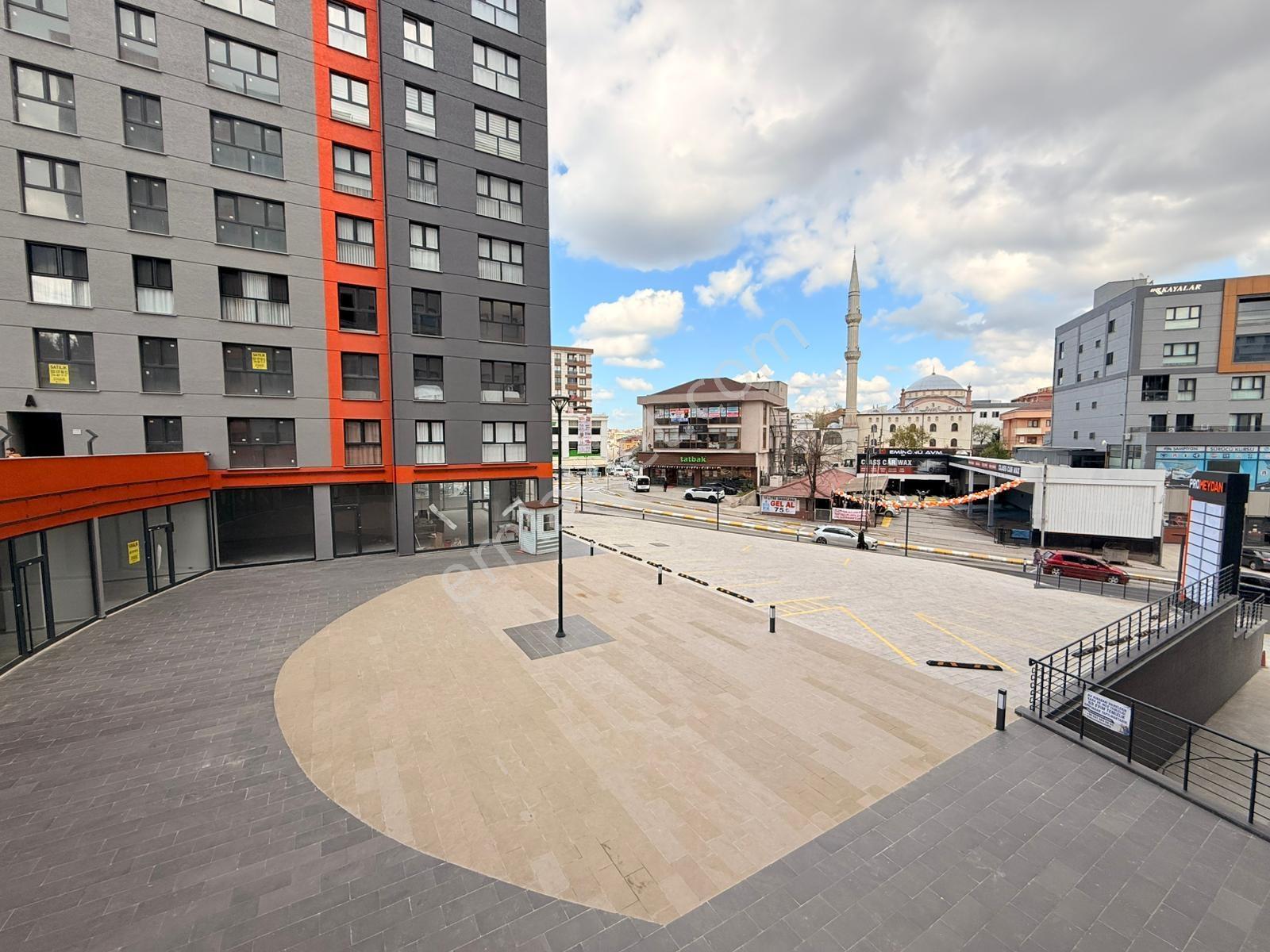 Pendik Velibaba Yakacık Caddesi Üzeri Meydan Konsept Projede 2+1 - Görsel 10