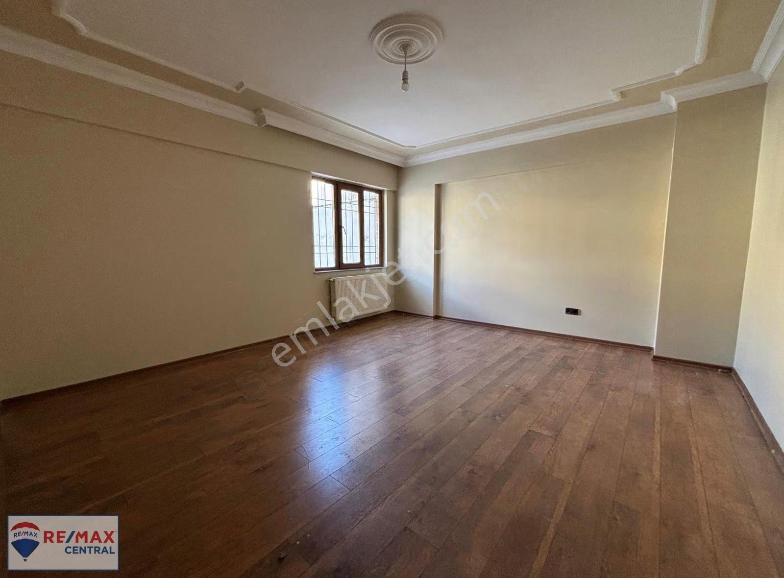 Remax Central'dan İstasyon Caddesinde Kiralık 3+1 Daire - Görsel 21