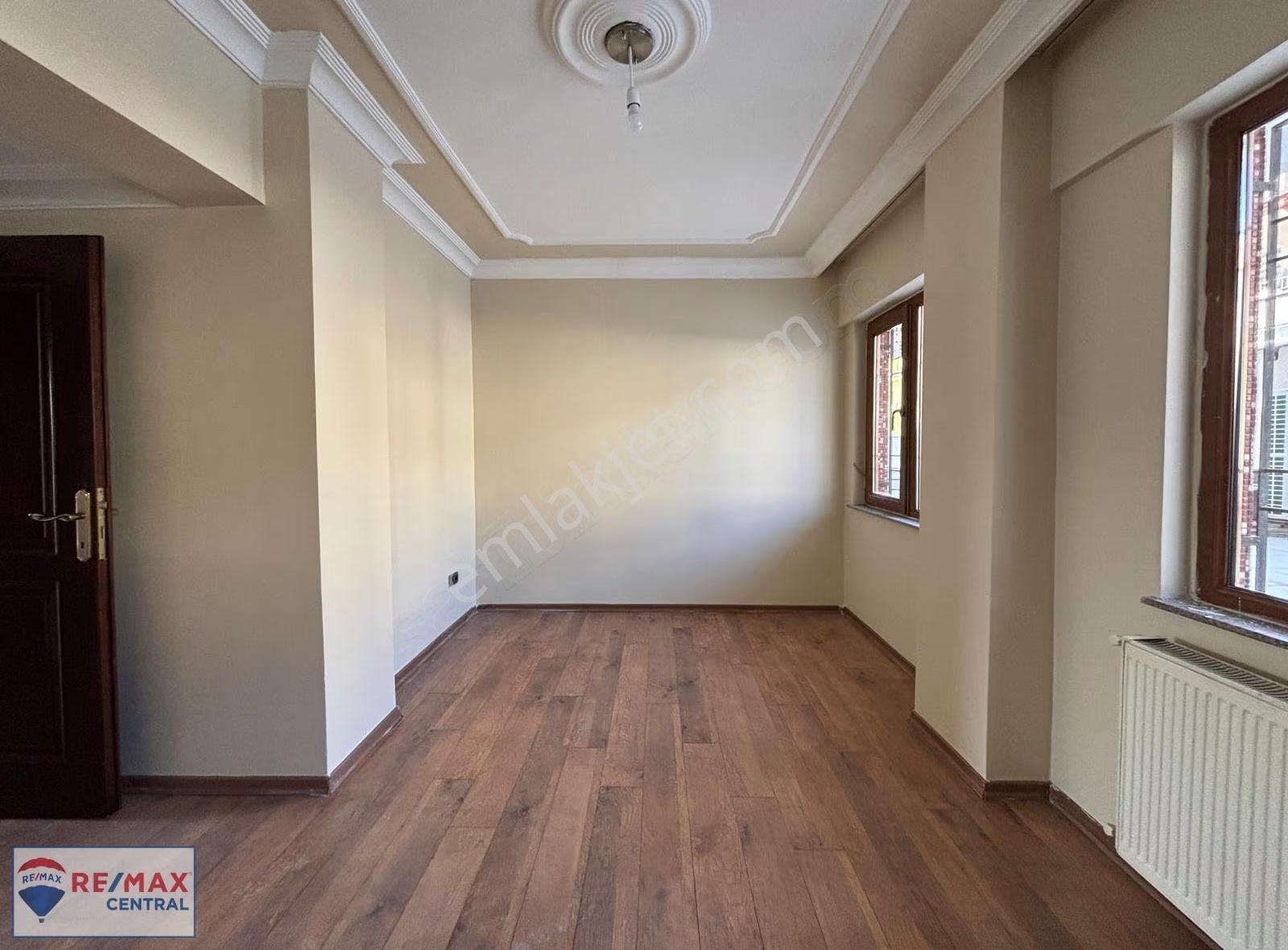Remax Central'dan İstasyon Caddesinde Kiralık 3+1 Daire - Görsel 17