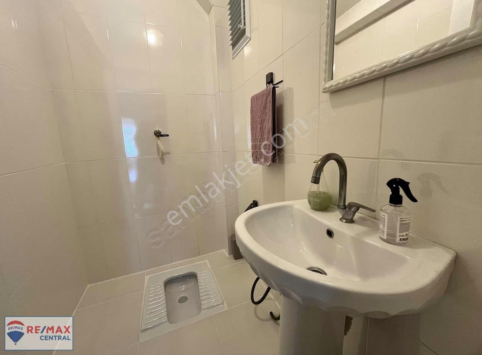 Remax Centralden Şeyhşamil'de Satılık Site İçi 3+1 Arakat - Görsel 20