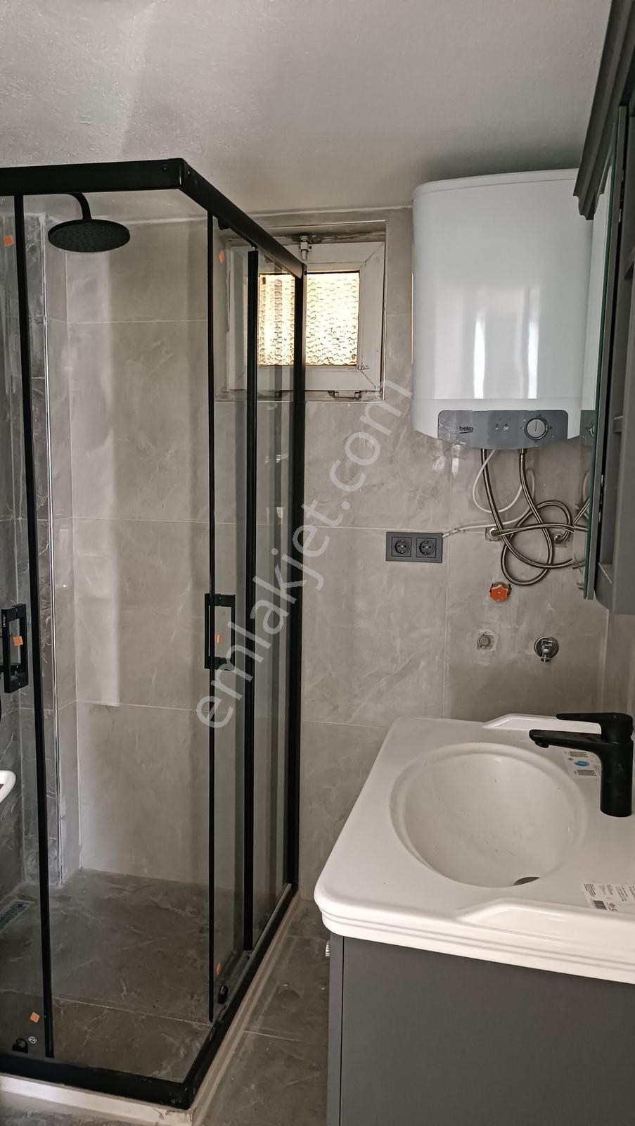 Sarıana Da Kıralık 1 Oda Salon Sık Ve Masrafsız Daıre - Görsel 19