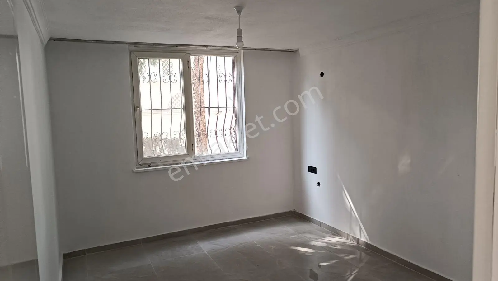 Sarıana Da Kıralık 1 Oda Salon Sık Ve Masrafsız Daıre - Görsel 4