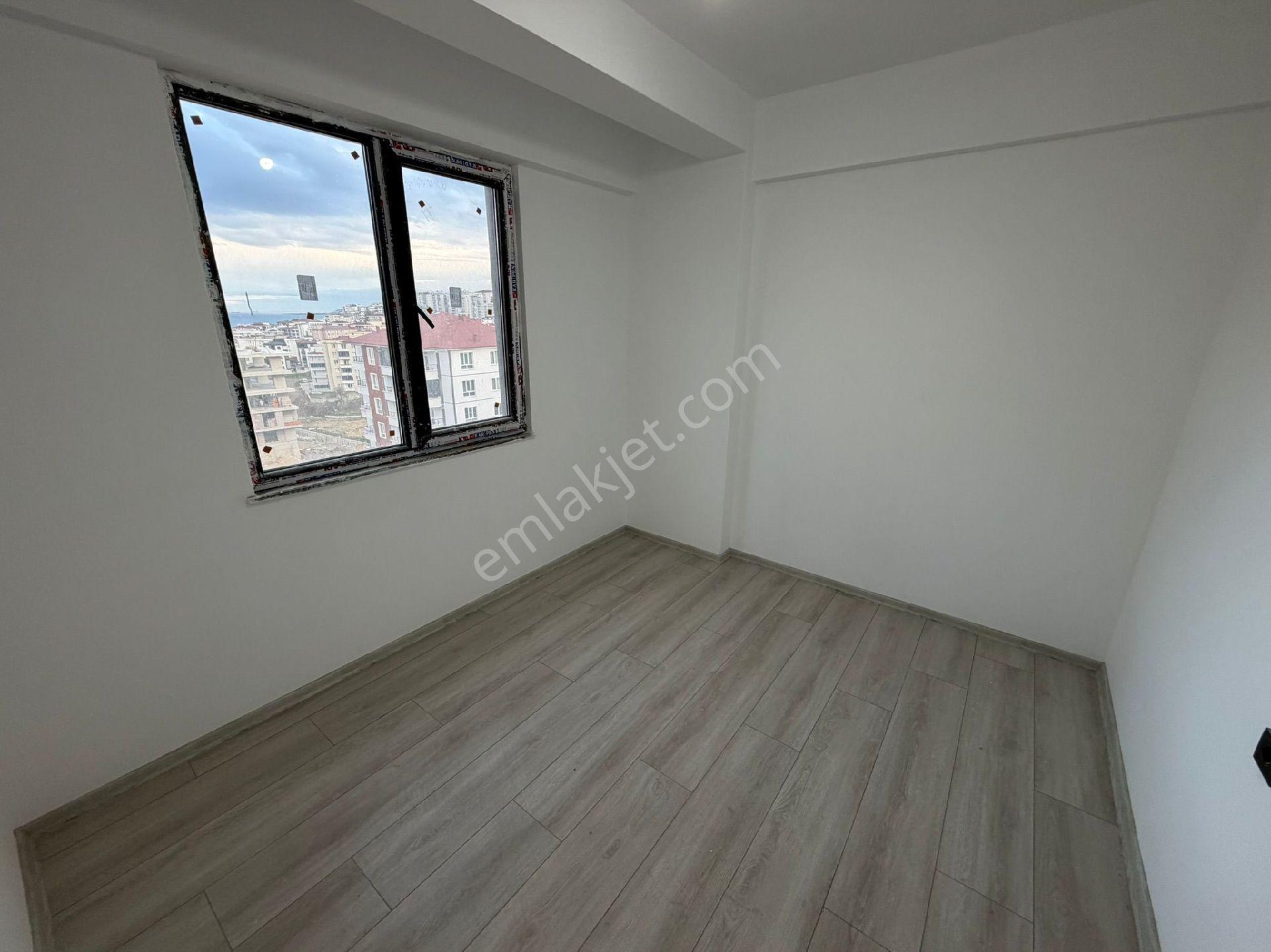 Evim-nur'dan Körfez Mh 1+1 55m2 Deniz Manzaralı Tramvaya Yakın Kiralık Daire - Görsel 14