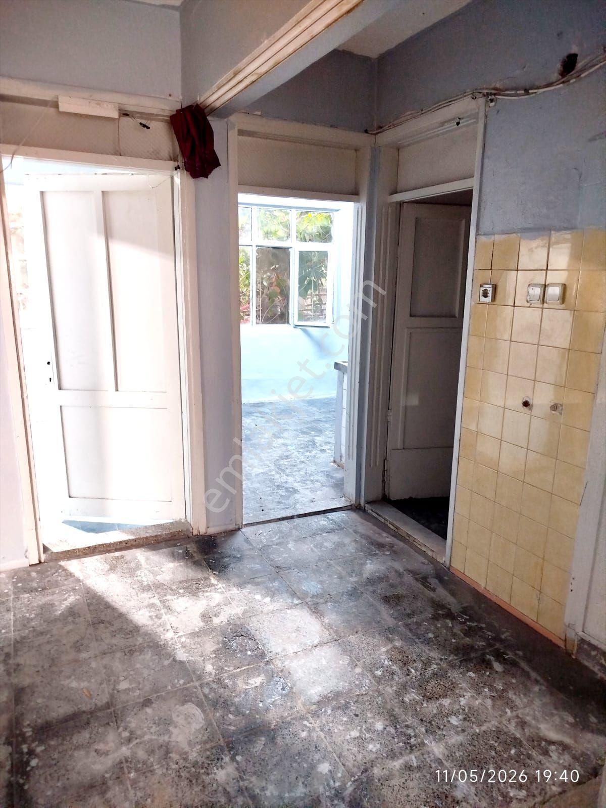 İzmir Buca İnönü Mah 3+1 150 Mk Ucuz Ayrı Mutfak Bahçeli Geniş Kiralık Daire - Görsel 8