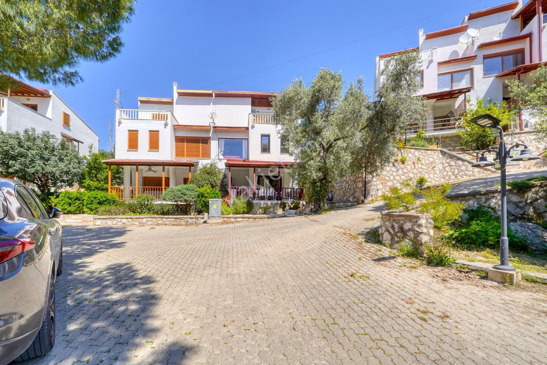 Mordoğan’da Deniz Manzaralı Villa! - Görsel 15