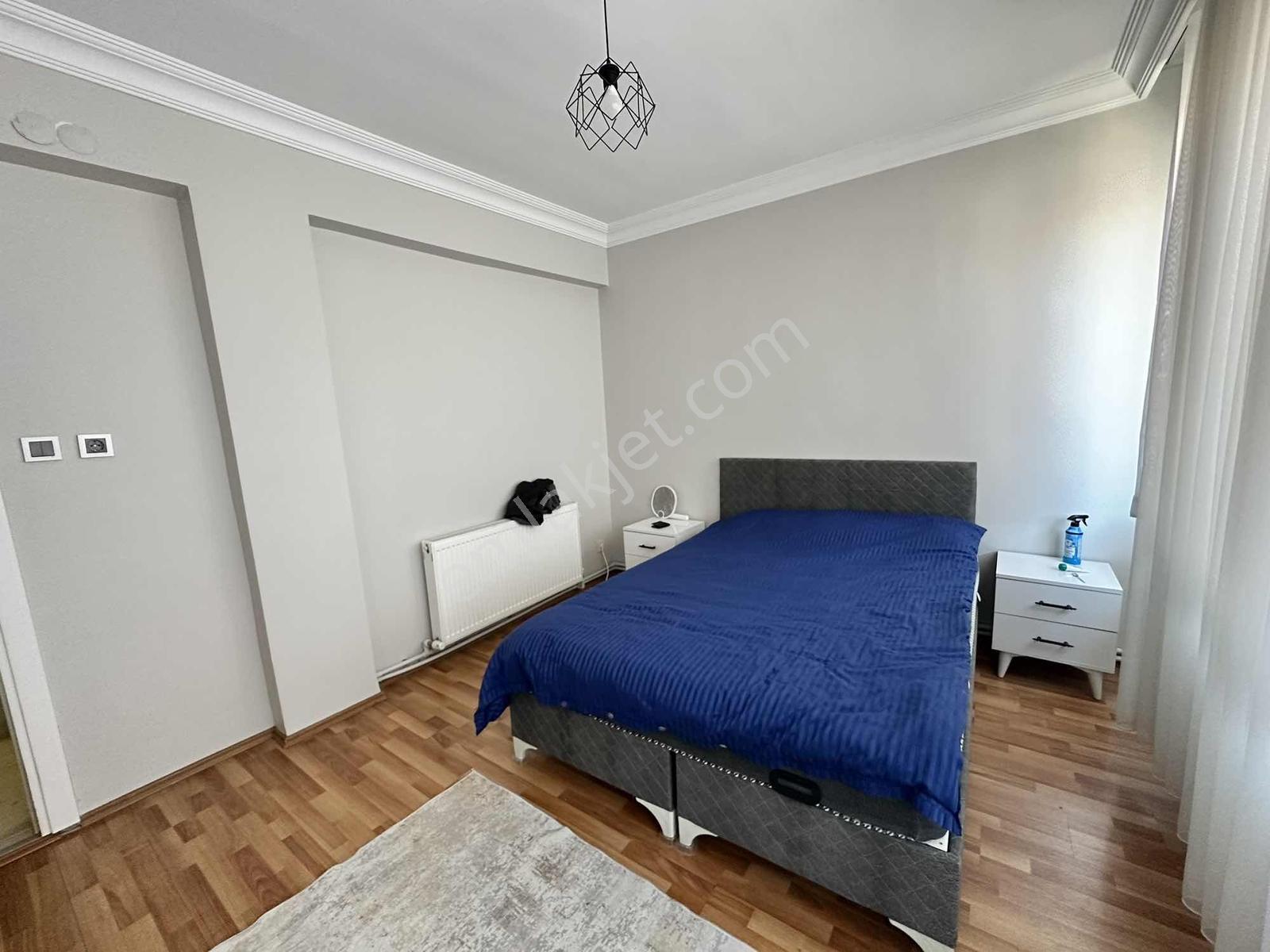 Engin Erdem'den Merter Mete Sokakta 3+1 Temiz Kiralık Daire! - Görsel 23