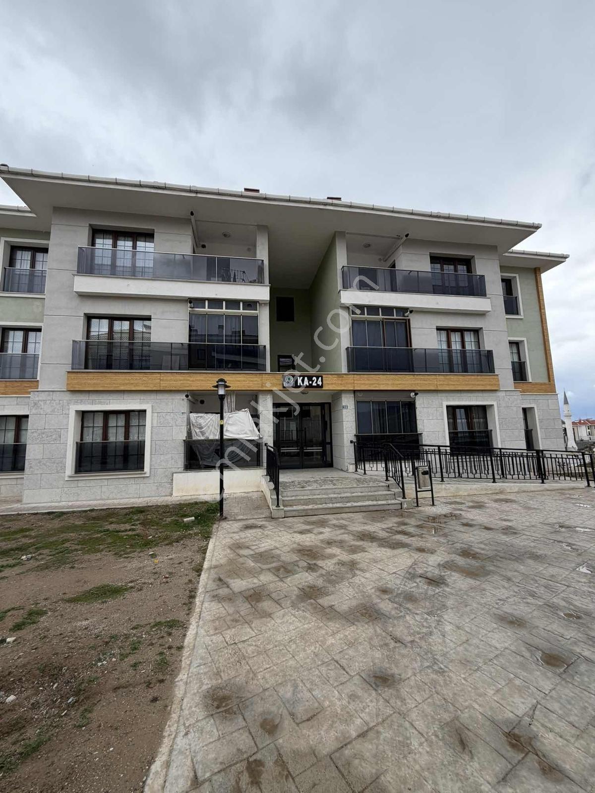 Beybes Tokide Kiralık Arakat 2+1 Daire