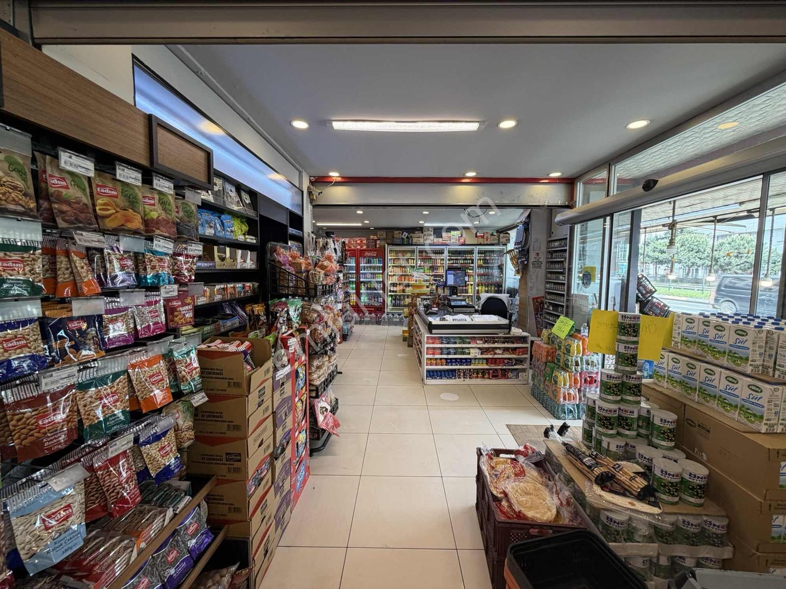 Trabzon Yomra Sahil Yolu Üzerinde Devren Kiralık Market - Görsel 25